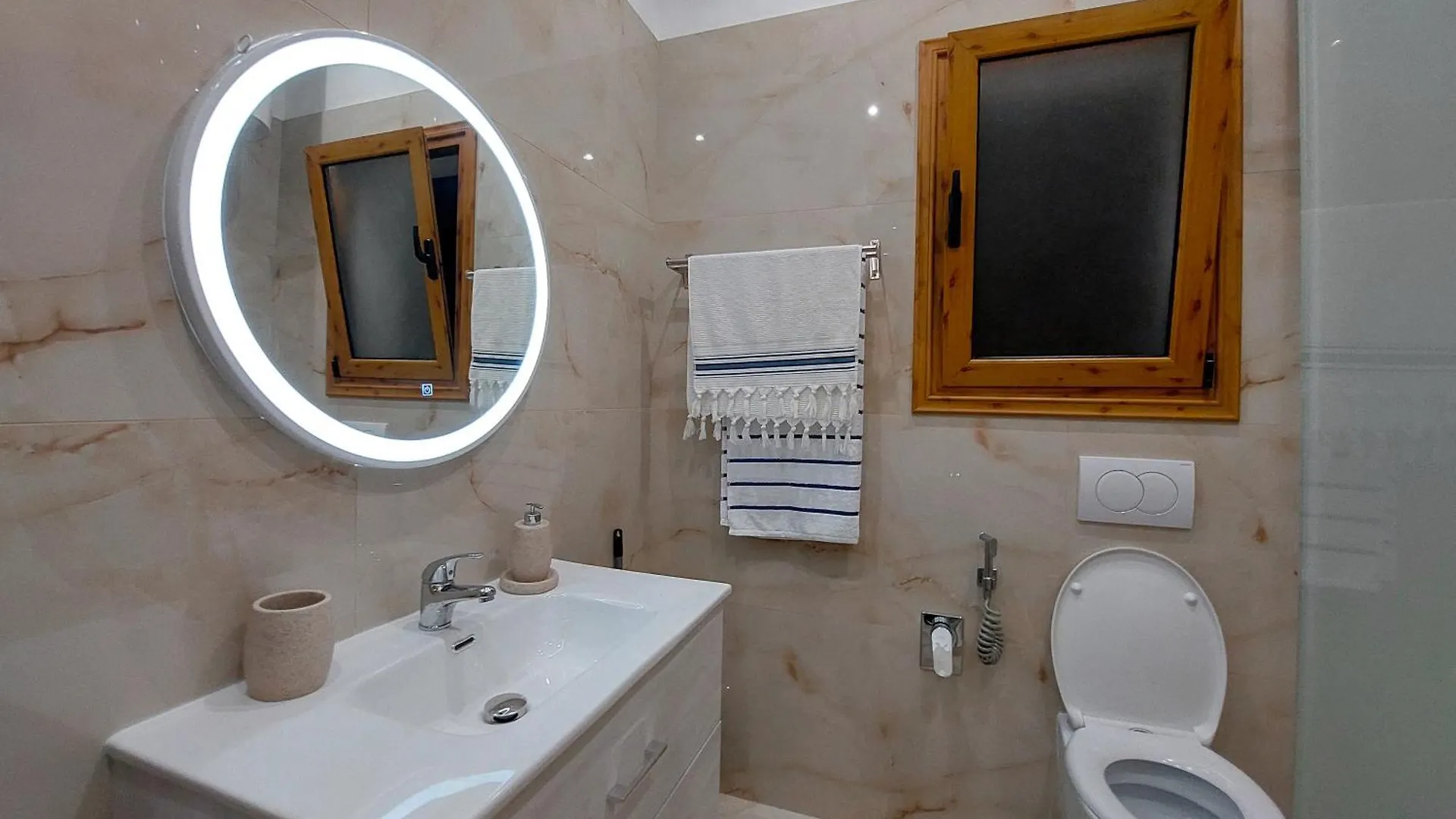 Vila Luzaj Lejlighed Vlorë